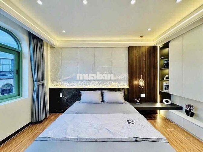 SIÊU PHẨM NHÀ MỚI FULL NỘI THẤT NGAY KHU PHAN XÍCH LONG -  HOA LAN - P