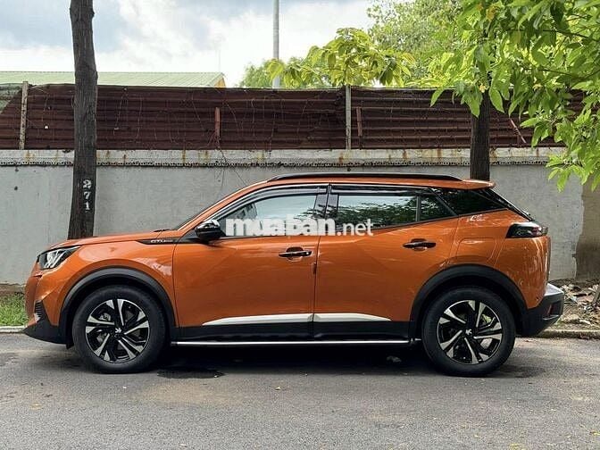 Peugeot 2008 GT Line 1.2 AT 2023 - 21,000 Km cọp.