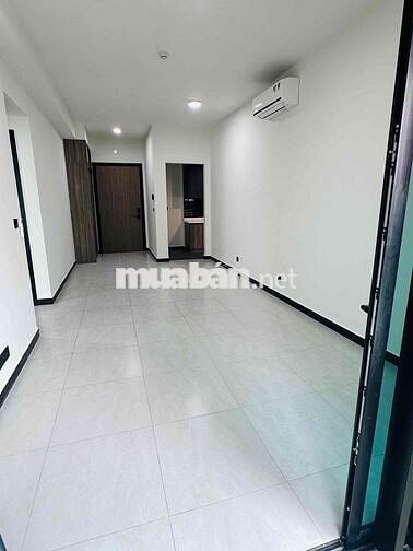 Cho thuê căn hộ Delasol 2PN 2WC Toà A, view nội khu hồ bơi siêu đẹp