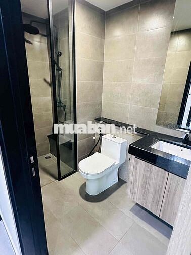 Cho thuê căn hộ Delasol 2PN 2WC Toà A, view nội khu hồ bơi siêu đẹp