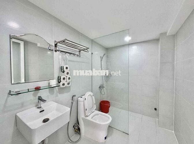 Pass hđ thuê nhà 1 năm ( cọc 2 tháng )