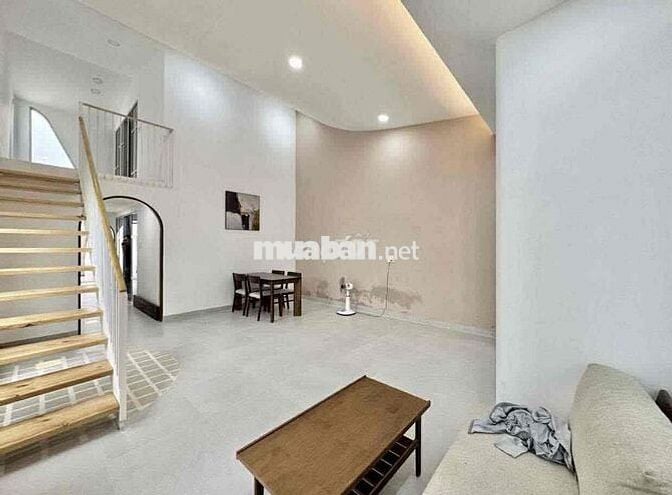 Pass hđ thuê nhà 1 năm ( cọc 2 tháng )