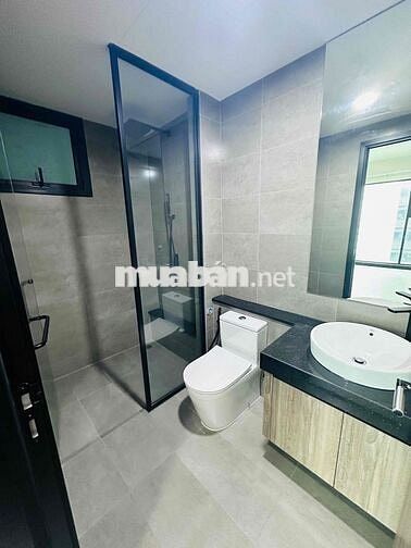 Cho thuê căn hộ Delasol 2PN 2WC Toà A, view nội khu hồ bơi siêu đẹp