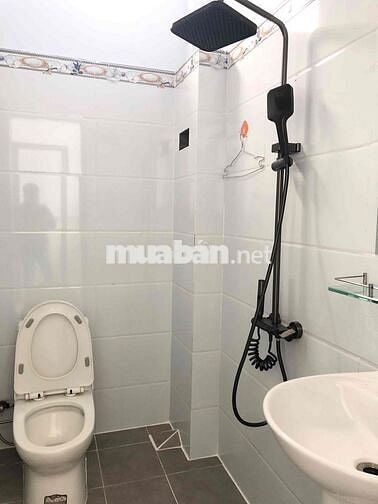 BÁN NHÀ VÀ 4 PHÒNG TRỌ GẦN CHỢ BÌNH HOÀ THUẬN AN GIÁ CHỈ 4,39 TỶ