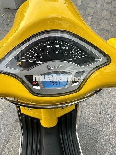 Piaggio Primavera iGet ABS 2022 chạy mấy nghìn km