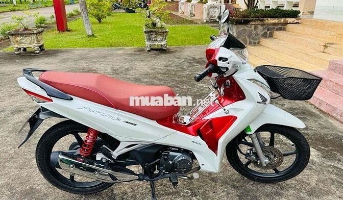 Do nhà nhiều xe nên muốn để lại ai có nhu cầu!