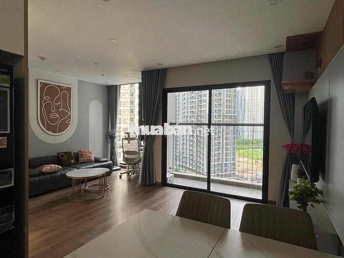 Cho thuê gấp 2N+ toà I1 14tr full đồ MPDV 64m2 Vinhomes smart city