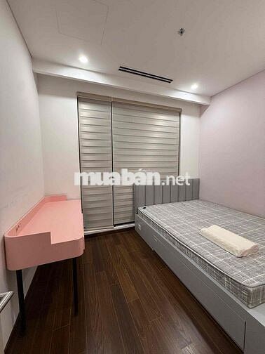 Cho thuê gấp toà MasB 2n+ 63m2 full đồ 14tr Vinhomes smart city