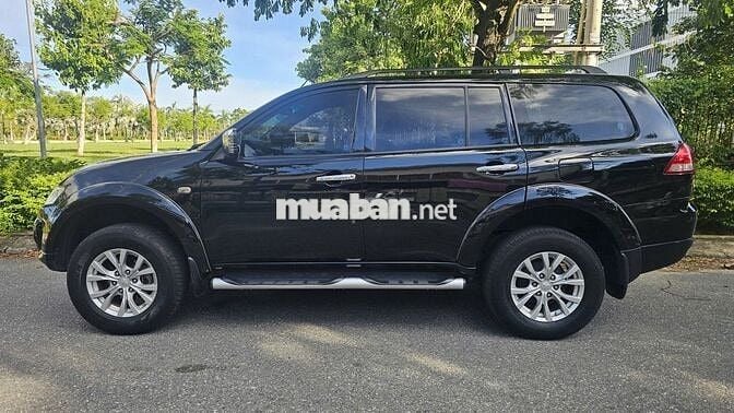 Pajero Sport MT 2017 máy dầu số sàn