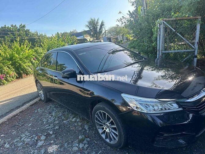 Honda Accord 2017 2.4 AT - 10000 km