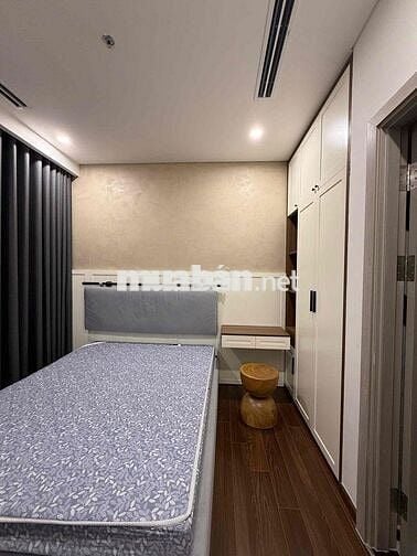 Cho thuê gấp toà MasB 2n+ 63m2 full đồ 14tr Vinhomes smart city