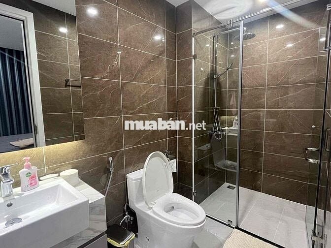 Cho thuê gấp 2N+ toà I1 14tr full đồ MPDV 64m2 Vinhomes smart city