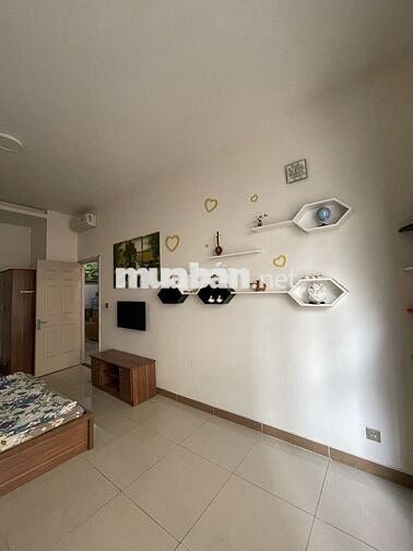 Cho thuê CC Đức Khải Q7, 90m2, 2PN - 2WC, nội thất, giá 9 triệu/tháng