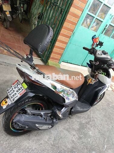 Yamaha Luvias Trắng Tự động