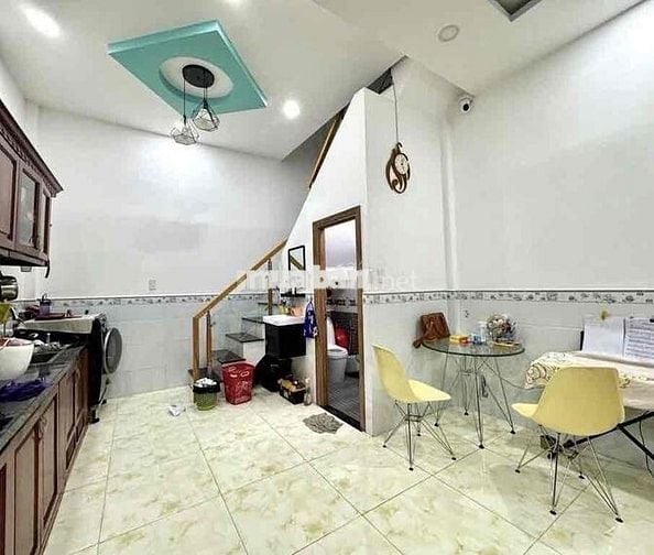 Bán nhà 2 tầng 41 m2- 2 tầng- Bình Tân Mã Lò, 4,34tỷ, giáp Tên Lửa