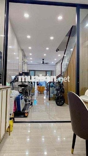 Nhà đẹp mặt tiền 4 lầu Thái Phiên(3,6m x 13m ) p9 q11