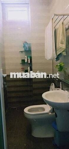 Bán Nhà sổ riêng DT(6*18), 6PN - Đ.Lý Thường Kiệt ,Dĩ An - Chỉ 3.05 Tỷ