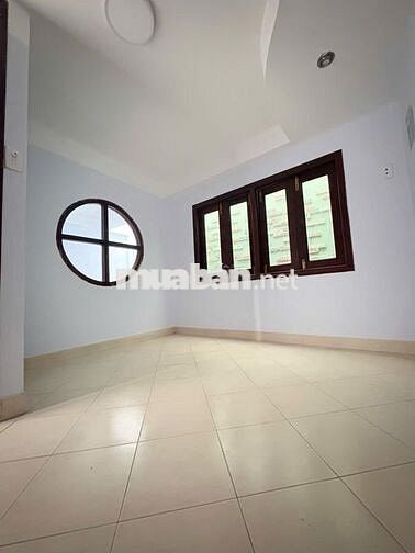 Cho Thuê phố ẩm thực Phan xích Long 5x12m 3 lầu 5pn giá 25 triệu