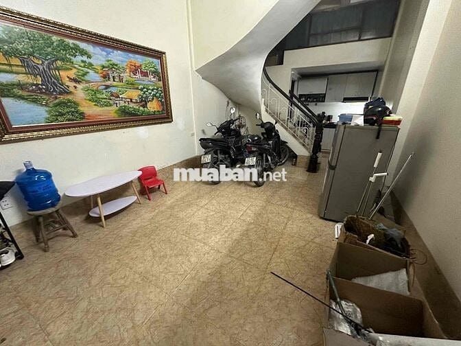 cho thuê lại phòng trong nhà, ở chung điện nước giá dân