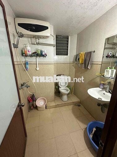 cho thuê lại phòng trong nhà, ở chung điện nước giá dân