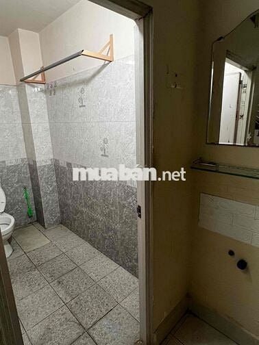 GẦN ĐẶNG VĂN BI- CHỢ THỦ ĐỨC NHÀ 1 TRỆT 1 LẦU 2PN 1WC SÂN RỘNG Ở +VPCT