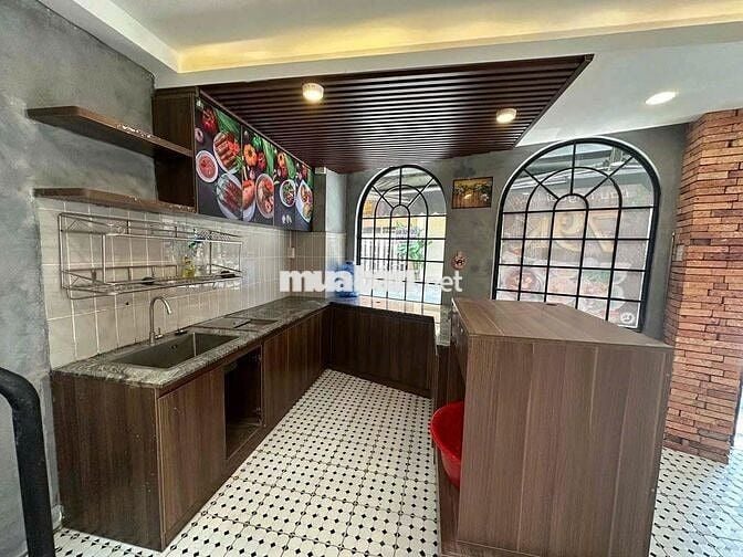 Nhà Góc 2 Mặt tiền 9A Hoa Sữa, Phú Nhuận - Ngang 8m, 5TẦNG, GIÁ RẺ 3x