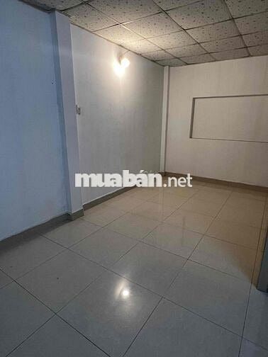 GẦN ĐẶNG VĂN BI- CHỢ THỦ ĐỨC NHÀ 1 TRỆT 1 LẦU 2PN 1WC SÂN RỘNG Ở +VPCT