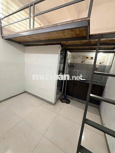 🔥PHÒNG TRỌ CÓ GÁC GIÁ RẺ_SẴN MÁY LẠNH TỦ LẠNH_GẦN NGÃ TƯ PHÚ NHUẬN