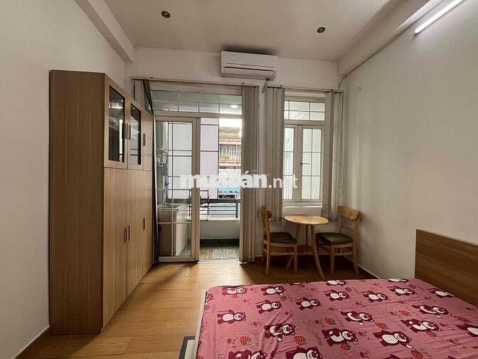 ‼️PHÒNG BAN CÔNG TÁCH BẾP FULL NỘI THẤT NGAY NGÃ TƯ PHÚ NHUẬN‼️