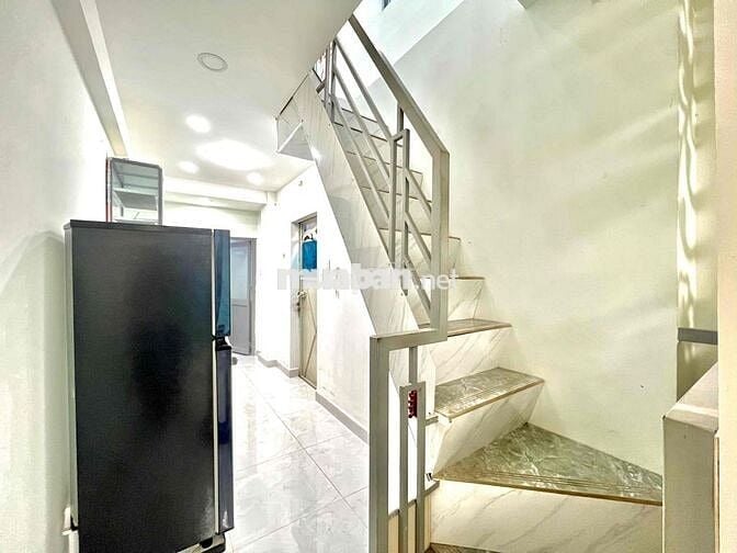 Nhà Giá Rẻ 2PN 3WC Thoáng Mát 1 Trệt 1 Lầu 1ST Ngay Hoà Hưng P12 Q10