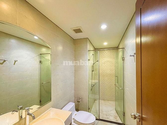 Bán Căn hộ tại Vinhomes Central Park tầng cao Landmark 4 gồm 1PN 47m2