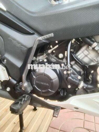 Xe còn đẹp lắm ae ơi zin từ đầu tới chân