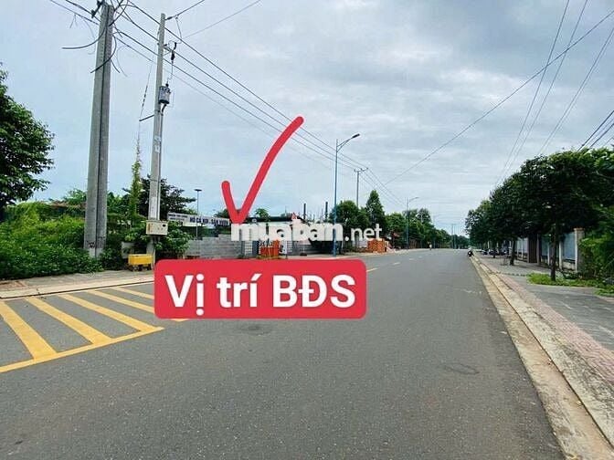 BÁN ĐẤT TẶNG QUÁN CAFE -MẶT TIỀN ĐƯỜNG LÊ DUẨN  ĐẤT ĐỎ