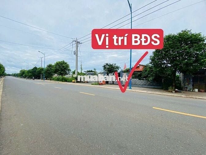 BÁN ĐẤT TẶNG QUÁN CAFE -MẶT TIỀN ĐƯỜNG LÊ DUẨN  ĐẤT ĐỎ