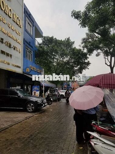 Mặt bằng cạnh trường Đại Học Hồng Bàng