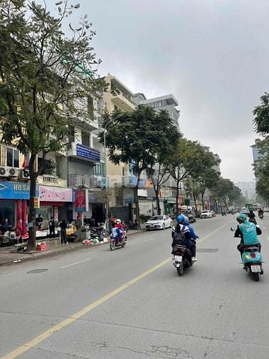 Mặt phố Lê Trọng Tấn - Thanh Xuân - 70m2 x 5 tầng, MT  4,4m - SĐCC 