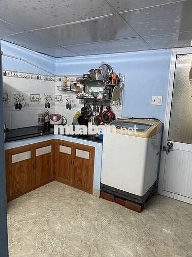 Nhà cấp 4 mặt tiền đường nguyễn khuyến