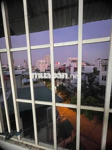 Phòng trọ khép kín rất thoáng Bình Thạnh ,Gần hutech,Ngoại thương 2tr5