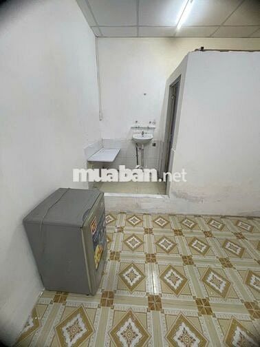 Phòng trọ khép kín rất thoáng Bình Thạnh ,Gần hutech,Ngoại thương 2tr5