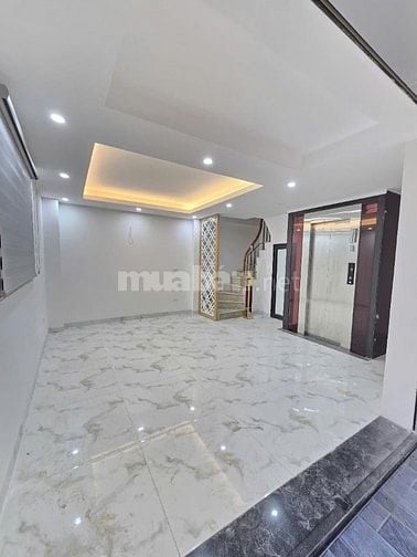 Bán nhà ngõ 131 Thái Hà, 6 tầng thang máy. Giá 13 tỷ