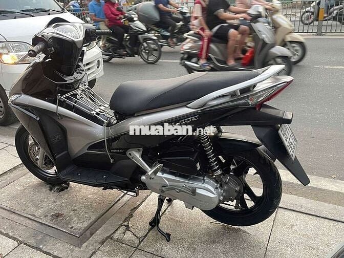 Honda air blade 2012 mới 90% biển số thành phố