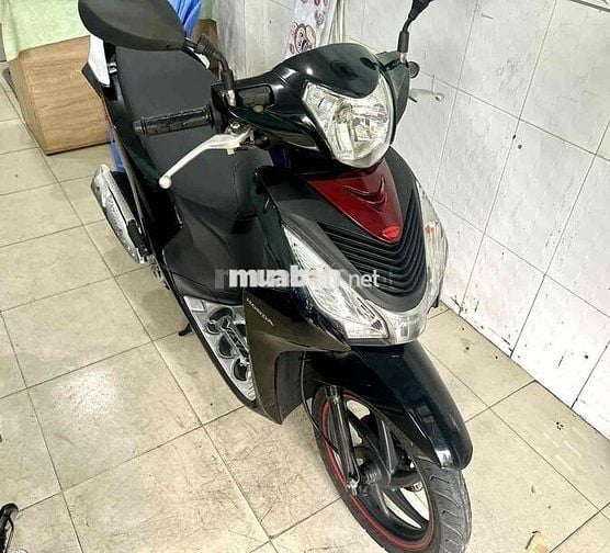 vison 2016 đen bóng