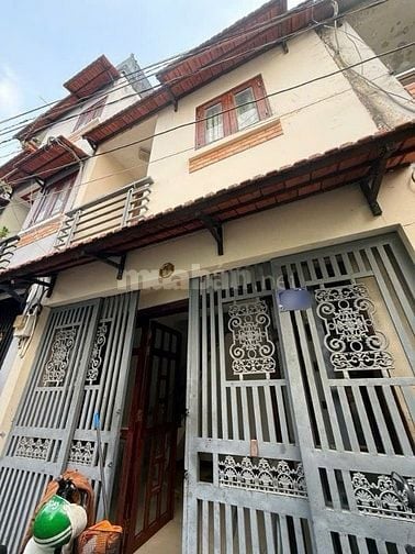 HIẾM-Tài Chính Nhỏ-Nhà Trung Tâm Quận 2-Sổ Riêng-Pháp Lý Sạch--2 Tầng