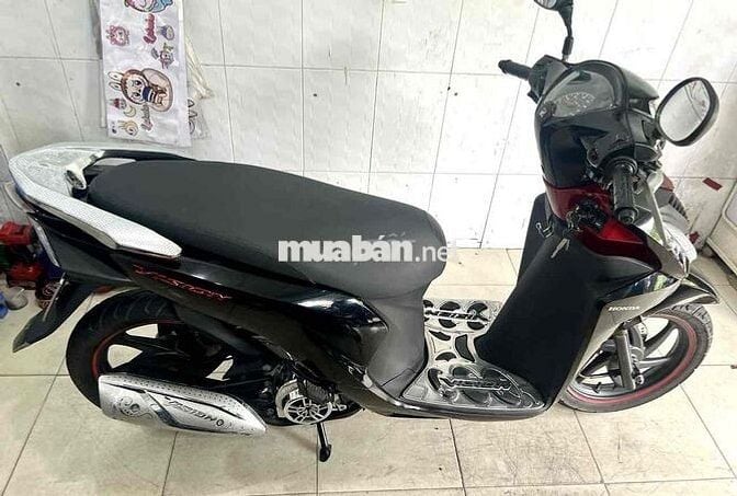 vison 2016 đen bóng