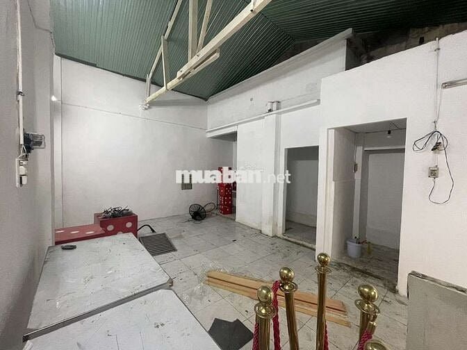 CHÍNH CHỦ CHO THUÊ NHÀ ngay TRẦN ĐÌNH XU QUẬN 1 chỉ 8TR