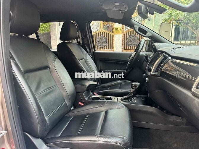 ✅Ford Everest 2019 Titanium 2.0L AT 4x2 - 91000 km