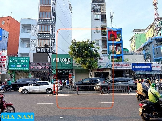 BÁN NHÀ 2 MẶT TIỀN TRƯỚC VÀ SAU : 652 ĐƯỜNG 3/2 - P. 14 - Q. 10 - HCM