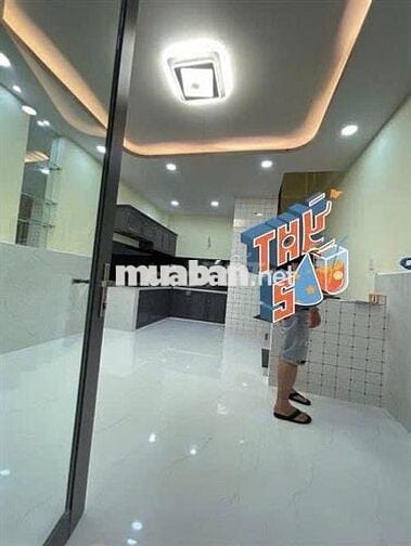 NHÀ GÒ DẦU - 2 TẦNG MỚI - 1/ SÁT MẶT TIỀN -20M2 -NHỈNH 2 TỶ