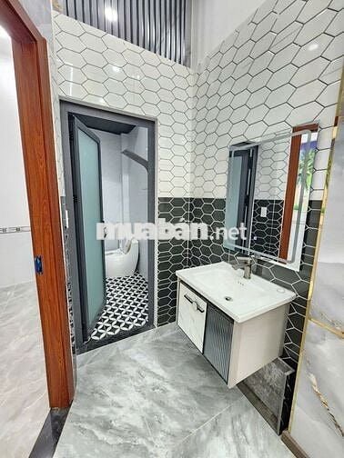 NHÀ HOÀN CÔNG TRỆT-LẦU GẦN Đ. BÙI HỮU NGHĨA -TÂN VẠN- BIÊN HOÀ - 3,6Tỷ