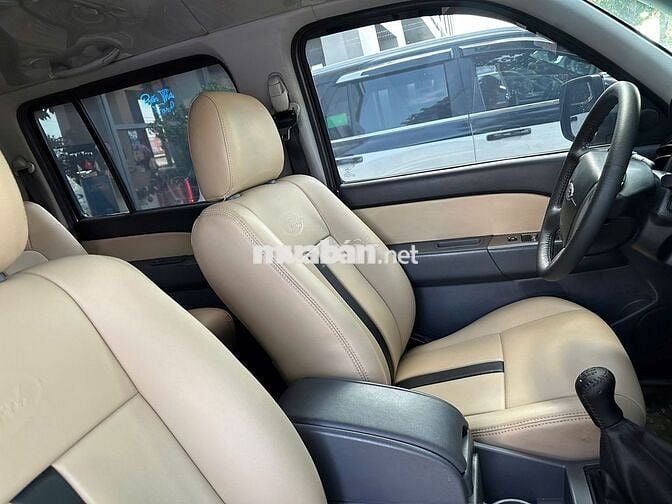 Ford Everest 2014 số sàn, bảo hành 2026